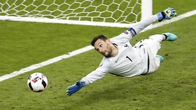 Lloris: Kemenangan Atas Peru Bakal Beri Kepercayaan Diri
