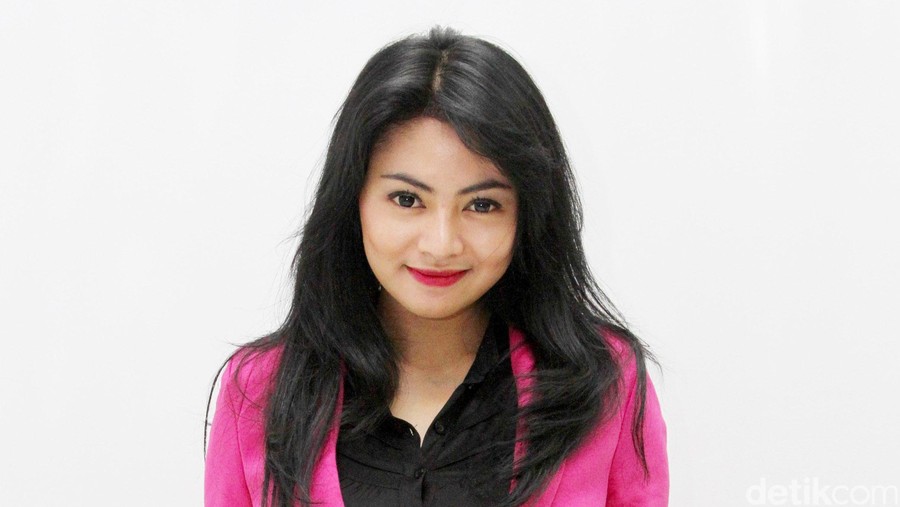 Berita terpopuler hari ini, potret Ana de Armas telanjang di atas ranjang hingga model Vitalia Sesha ditangkap karena kasus narkoba.