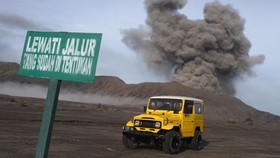 Dampak Abu Gunung Bromo, Bandara Malang Kembali Ditutup