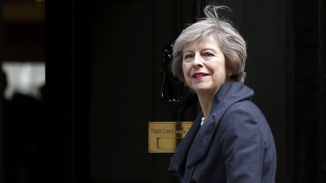 PM Inggris Janji Mundur Akhir Juni Jika RUU Brexit Disetujui Partai Konservatif yang menaungi PM Inggris Theresa May berharap dia akan tetap mundur walau usul persyaratan Brexit ditolak lagi.