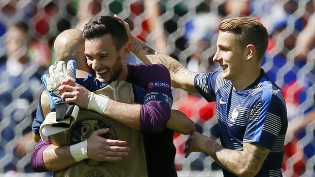 Bek sayap timnas Perancis, Lucas Digne, akan menambah koleksi Barcelona setelah sebelumnya sepakat dengan bek Les Bleus, Samuel Umtiti.