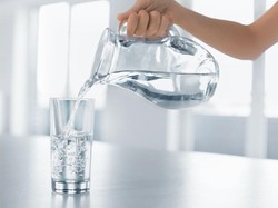 Ini Aturan Minum Air Putih Selama Bulan Puasa Agar Tak Alami Dehidrasi