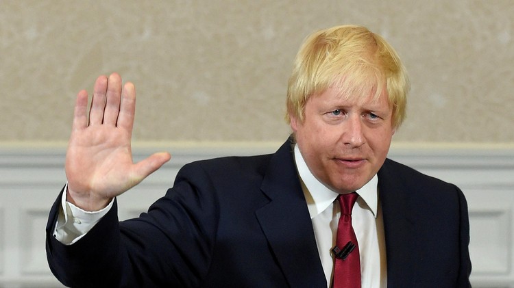 Perdana Menteri Inggris Boris Johnson positif terinfeksi virus Corona. Kabar terkini, ia sedang mengisolasi diri di rumah sambil bekerja.