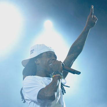 Lirik Lagu Mrs. Officer - Lil Wayne feat. Bobby Valentino & Kidd Kidd