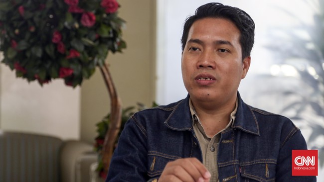 Ketua Umum Jakmania, Richard Ahmad Supriyanto, menegaskan instruksi aksi demonstrasi kepada manajemen Persija Jakarta adalah kabar bohong.