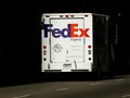 Dituduh Tolak Kirim Ponsel Huawei, FedEx Gugat Departemen AS