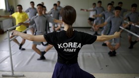 Gemulai Balet Tentara Korea Selatan