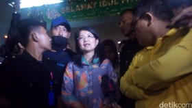 RS Penerima Vaksin Palsu Dikepung Orang Tua Pasien