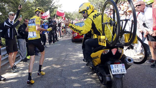 Jersey Kuning Kontroversial Froome Di Etape 12 Tour De France