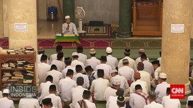 Santri-santri Mendaras Puisi