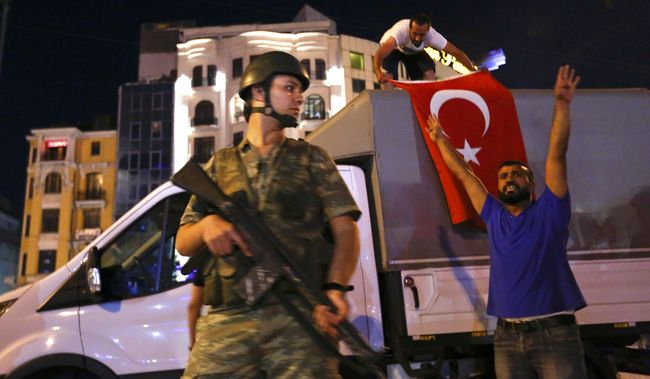 Sebelum Kudeta, Erdogan dan Militer Turki Mulai Terlihat Akur