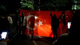 Tentara Turki yang Kabur ke Yunani Takut Kembali