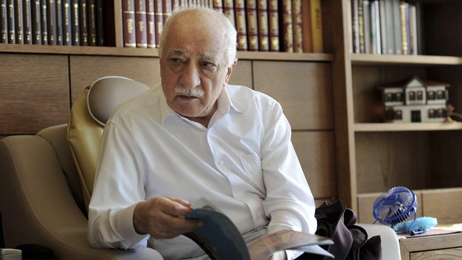 Pakistan berjanji segera menyelidiki jaringan sekolah di Pakistan yang diduga terkait dengan Fathullah Gulen, ulama yang dituding mendalangi kudeta Turki.