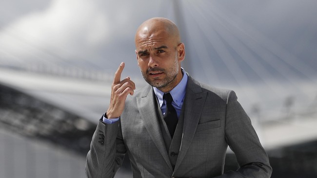 Pep Guardiola akhirnya mendapatkan keinginannya untuk mendapatkan seorang sweeper-keeper di Manchester City dalam sosok Claudio Bravo.