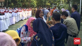 Hari Pertama Sekolah, Menciptakan Momen Nyaman Anak