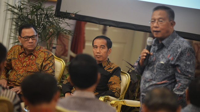 Selama ini, gelagat Bank Sentral Amerika Serikat (The Fed) menentukan suku bunga selalu menjadi kompas dalam menentukan arah kebijakan moneter Indonesia.