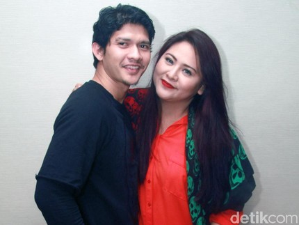 Kejutan Spesial Iko Uwais di Ultah Istri Tercinta, Audy Item