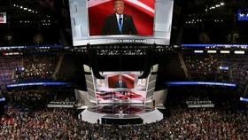 Suara Tembakan Terdengar di Area Konvensi Donald Trump