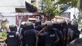 TNI-Polri Jaga Asrama Papua di Surabaya Sejak Pagi Buta