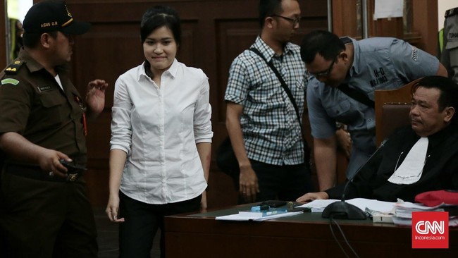 Tanpa ada laporan pun, Komisi Yudisial telah berinisiatif melakukan pengawasan terhadap proses sidang yang berlangsung.