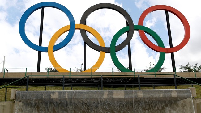 Meneruskan 'tradisi' panitia penyelenggara Olimpiade sebelumnya, panpel Olimpiade Rio de Janeiro pun menyebar 450 ribu kondom di kampung atlet.