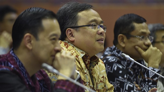 Sesuai dengan arahan Presiden Joko Widodo, pemerintah harus fokus untuk mengurangi ketimpangan, antar kelompok pendapatan dan antar wilayah.