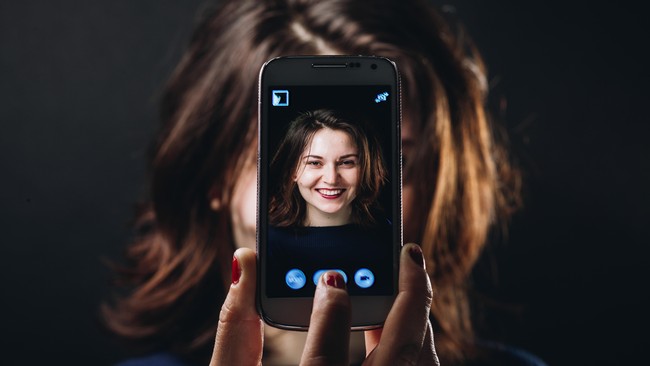 CEO aplikasi wajah tua FaceApp angkat suara soal isu bahaya pelanggaran privasi atas data pengguna.