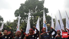 Ribuan Buruh Tolak Pengampunan Pajak