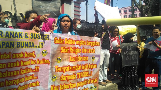 Berdasarkan hasil pemantauan BPOM, vaksin palsu terindikasi ditemukan di Provinsi DKI Jakarta, Banten, Riau, Sumatera Selatan, dan Bengkulu.