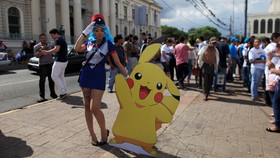 Monster Pokemon Diikat, Minat Soal Sejarah Meningkat