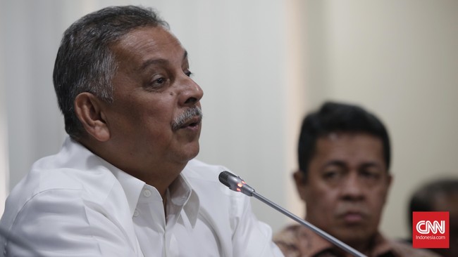 Dirut PLN Sofyan Basir mengaku akan menjelaskan perihal penunjukkan Indonesia Power untuk menggarap PLTU Jawa 5 kepada Menko Maritim Luhut Panjaitan.