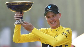 Chris Froome Menjuarai Tour de France Kali Ketiga