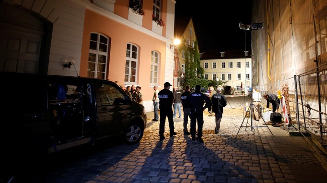 Pelaku serangan bom di Ansbach, Jerman, merupakan pengungsi Suriah berusia 27 tahun yang pengajuan suakanya ditolak di Jerman tahun lalu.