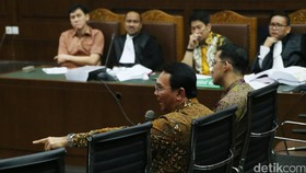 Suap Raperda Reklamasi, Ahok Merasa Dikhianati Agung Podomoro