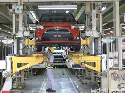 Menperin: Toyota Investasi Rp 28 T, Mulai Produksi Mobil Listrik Tahun 2023