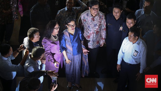 Kembalinya Sri Mulyani mendapatkan reaksi positif dari pasar, tercermin dari Indeks Harga Saham Gabungan (IHSG) yang ditutup menguat sebesar 49,96 poin.