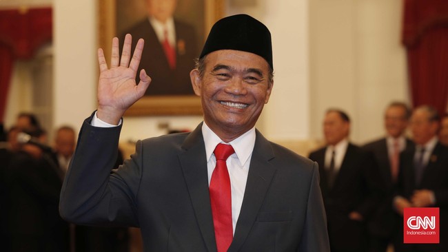 Mendikbud menyebut Mohammad Hatta berjasa mencegah perang saudara di Indonesia di masa pascakemerdekaan lewat kebijakan rasionalisasi militer.