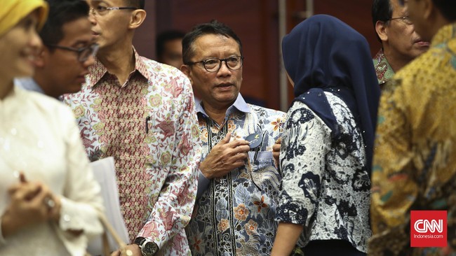 Direktur Jenderal Pajak Ken Dwijugiasteadi menganjurkan wajib pajak menyiapkan dana untuk membayar uang tebusan jika ingin mendapatkan pengampunan.