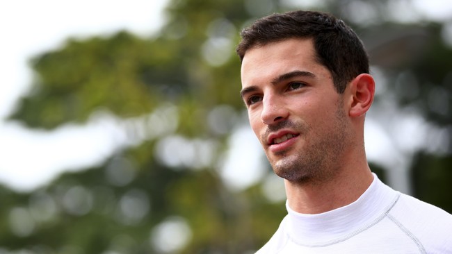 Pebalap cadangan Manor Racing, Alexander Rossi, mulai tak percaya diri bisa menggantikan posisi Rio Haryanto pada paruh kedua musim Formula One (F1) 2016.
