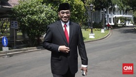 Menhub Wacanakan Buka Jalur Laut Surabaya - Lombok