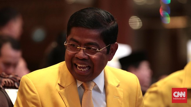 Ketua Umum Golkar Bahlil Lahadalia menunjuk mantan napi korupsi proyek PLTU Riau-1, Idrus Marham sebagai Wakil Ketua Umum Golkar periode 2024-2029.