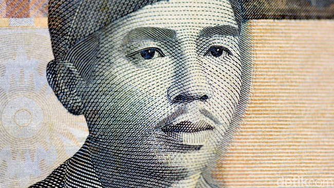 Kamu bisa temukan wajah I Gusti Ngurah Rai di lembaran Rp50.000. Seperti apa kisah kepahlawanannya?