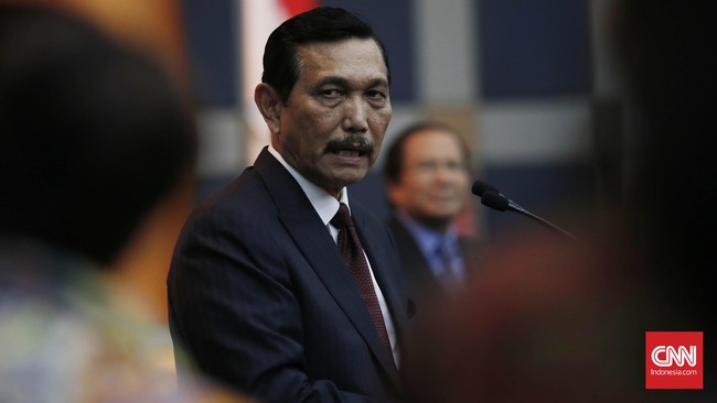 Jokowi menunjuk Luhut Binsar Pandjaitan sebagai Ketua Pengarah Tim Percepatan Pengembangan Industri Gim Nasional.
