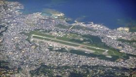 Warga Menolak, Abe Ngotot Pangkalan AS Tetap di Okinawa