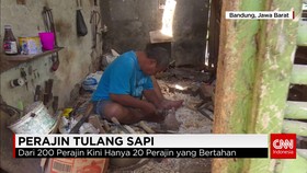 Kampung Kerajinan Ukiran Tulang Sapi