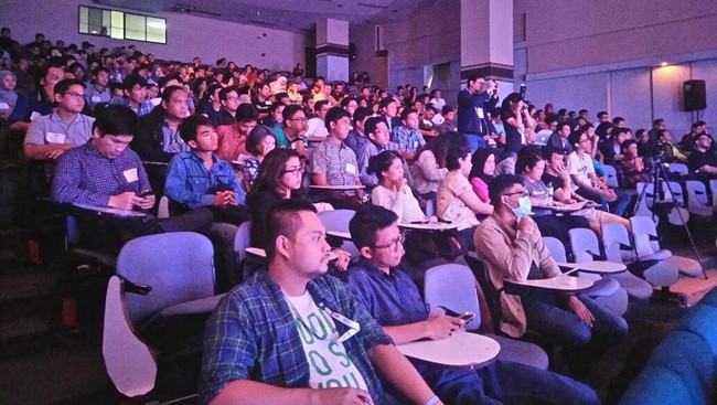Setelah membuka pendaftaran peserta, Gerakan Nasional 1.000 Startup Digital menggelar kegiatan perdananya yang disebut Ignition di Universitas Trisakti.