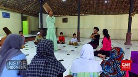 Zikir Tari Sang Kiai