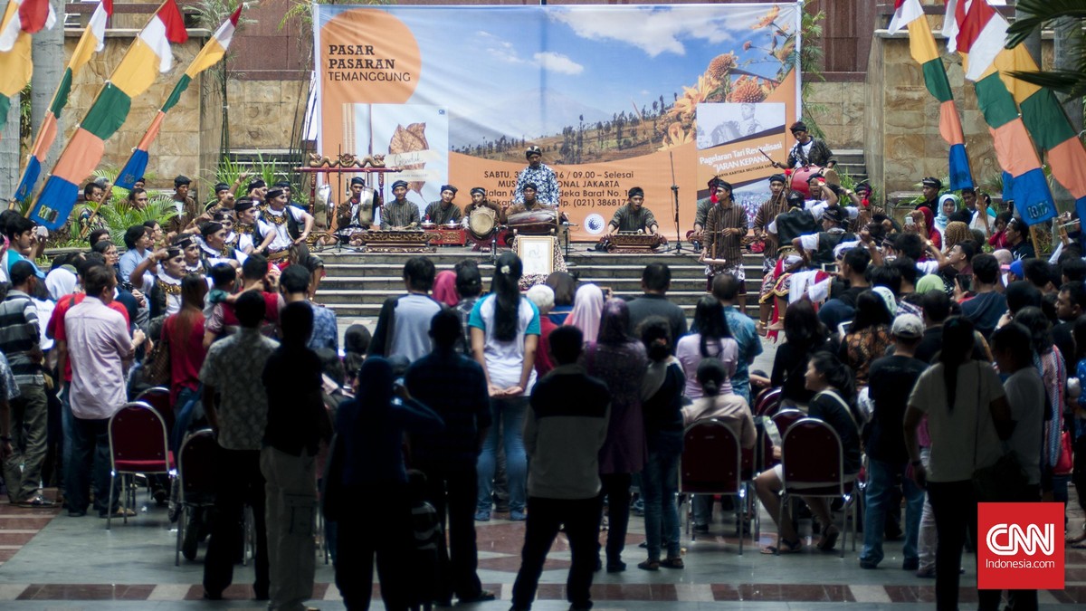 Suasana Akrab dan Meriah Pasar-pasaran Temanggung