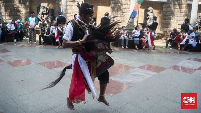 Kuda lumping memang sudah tercatat sebagai warisan budaya takbenda Indonesia. Namun Indonesia belum mengajukannya ke UNESCO untuk diklaim sebagai milik.