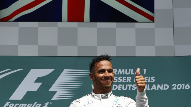 Lewis Hamilton mengaku senang bisa menutup separuh musim sebagai juara di Jerman. Ia pun ingin menikmati liburan paruh musim untuk berisitirahat.